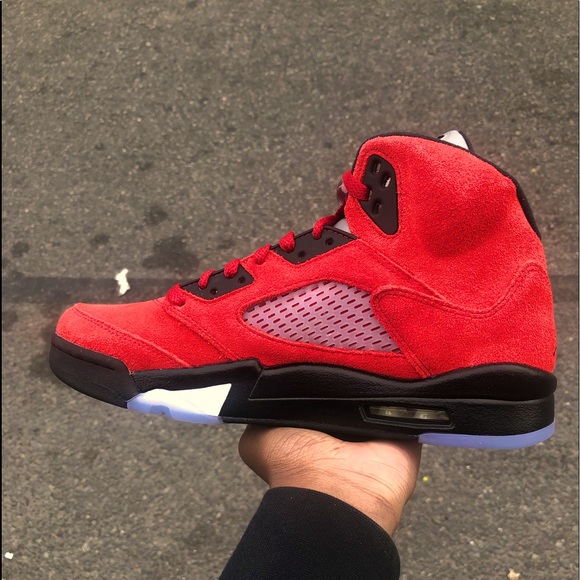 Jordan 5 “Ragging Bulls” main image 4